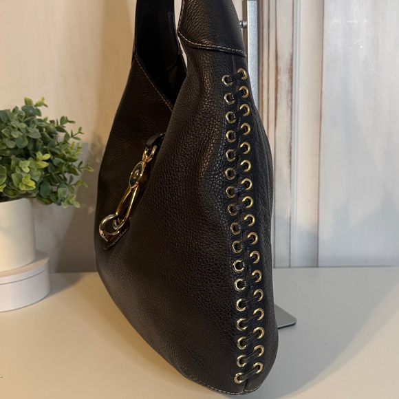 Dooney & Bourke black pebble grain leather logo lock hobo bag. - Picture 5 of 7